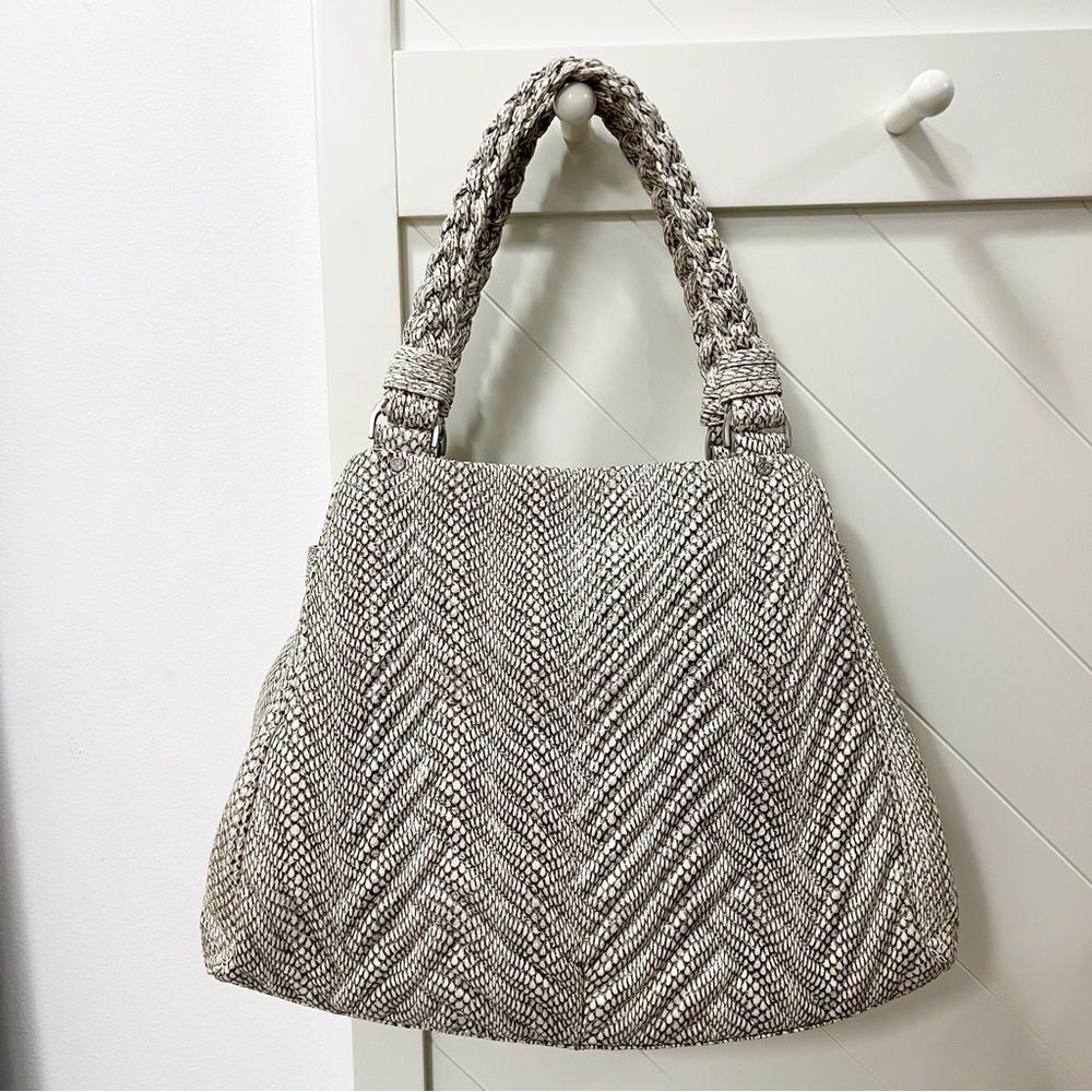 Cole Haan Medium Tote B23878 White Black Laury Cobra Purse Bag Snakeskin